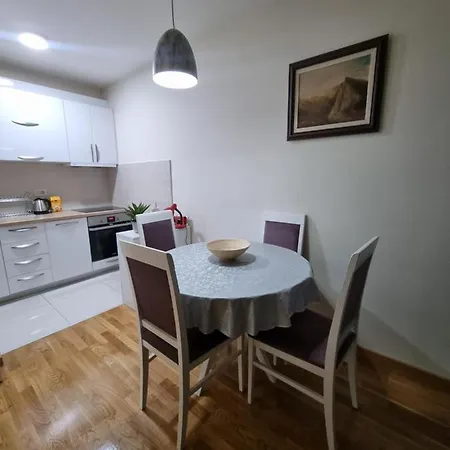 Apartman Riverside *