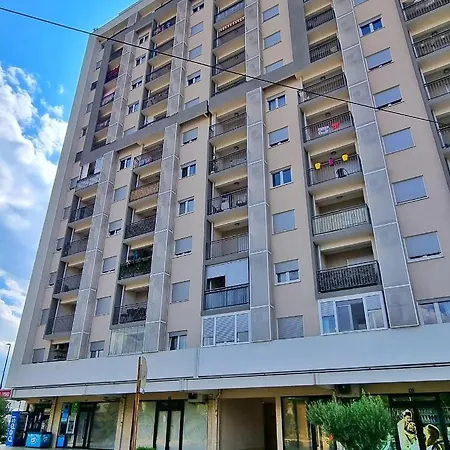 Riverside Апартаменти Подгориця