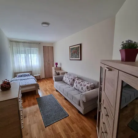 Riverside Appartement *